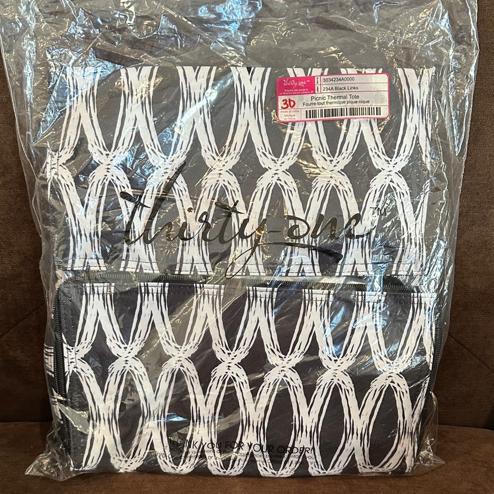 Thirty-One picnic thermal tote cooler black links retired NIP 31 cooler bag
